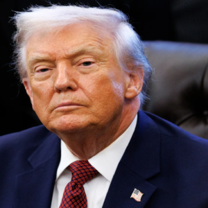 ২০ হাজারে তৈরি ড্রোন ধ্বংস করছে ৩০ কোটির মিসাইল! ইরানের ‘সস্তা’ চালে কপালে ভাঁজ আমেরিকার