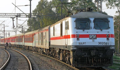 চলন্ত ট্রেনে পাথর নিক্ষেপ! এনএফ রেলওয়েতে কড়া পদক্ষেপ, ধৃত অপরাধী