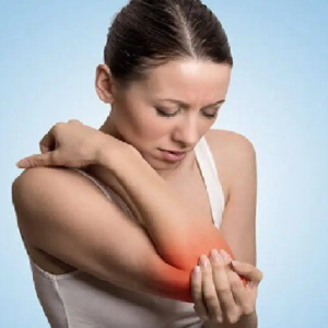 কনুইয়ে আঘাত লাগলেই ‘কারেন্টের শক’? কেন এমন অদ্ভুত অনুভূতি হয়, জেনে নিন আসল কারণ