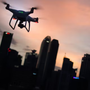 মধ্যপ্রাচ্যে যুদ্ধের নীল নকশা! এবার ড্রোন হামলায় তছনছ অ্যামাজনের ডেটা সেন্টার