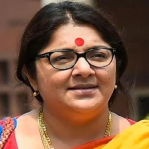 ‘বিভ্রান্তি ছড়াবেন না’, সন্দেশখালীতে লকেট চট্টোপাধ্যায়ের নিশানায় নির্বাচন কমিশন ও বিরোধীরা