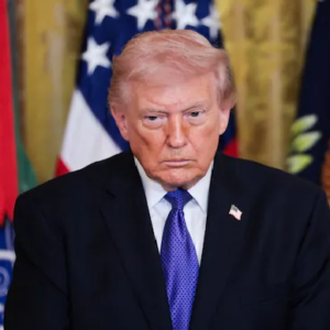 ‘আমাদের অস্ত্রভাণ্ডার এখন সীমাহীন!’ ইরান সংঘাতের মাঝেই বিশ্বকে কাঁপানো হুঁশিয়ারি ট্রাম্পের