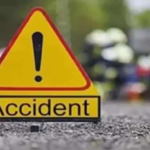 রক্তাক্ত দোল: গোঘাটে দুমড়ে-মুচড়ে গেল পিকআপ ভ্যান, ২ যুবকের মৃত্যুতে হাহাকার