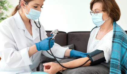 ওষুধের খরচ বাঁচাতে চান? এই প্রাকৃতিক পানীয়তেই লুকিয়ে আছে সুস্থতার আসল চাবিকাঠি