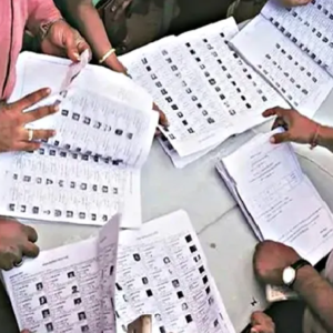 বিচারাধীন তালিকার ৬০ লক্ষ নাম কি বাদ যাবে? ভোটের আগে রাজ্য নির্বাচন কমিশনের বিশেষ বার্তা