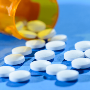 ব্যথানাশক কি আসলে বিষ? চিকিৎসকের পরামর্শ ছাড়া পেইনকিলার খেলে যা ঘটবে জানলে শিউরে উঠবেন!