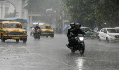 বঙ্গে ফের দুর্যোগের পূর্বাভাস! বৃষ্টিতে ভিজবে উত্তর ও দক্ষিণবঙ্গ, জানুন কোথায় কোথায় সতর্কতা