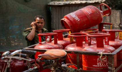 বাড়িতে রান্নার গ্যাস রাখা নিয়ে বড় সতর্কতা! নিয়ম ভাঙলে হতে পারে জেল, জেনে নিন কতগুলো সিলিন্ডার রাখা বৈধ