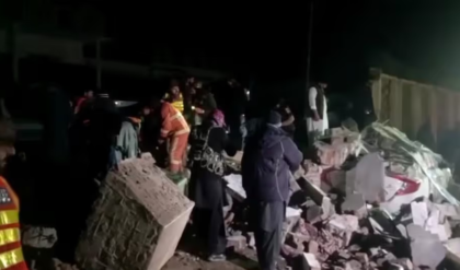 আফগানিস্তানে ভয়াবহ পাক এয়ার-স্ট্রাইক, শান্তি আলোচনা ব্যর্থ হতেই মধ্যরাতে বোমাবর্ষণ!