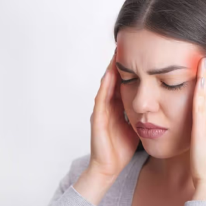 কানের দুলই মাইগ্রেনের ওষুধ? অদ্ভুত শোনালেও এটাই চিকিৎসাবিজ্ঞানের চমক!