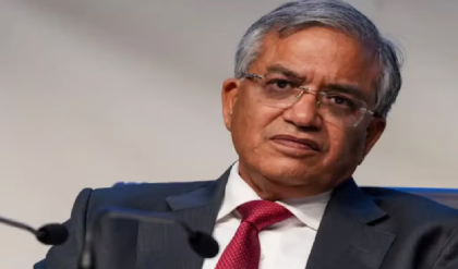 সফর শেষেই চরম অস্বস্তি! মুখ্য নির্বাচন কমিশনারকে ঘিরে ‘গো-ব্যাক’ স্লোগান, দেখানো হলো কালো পতাকা