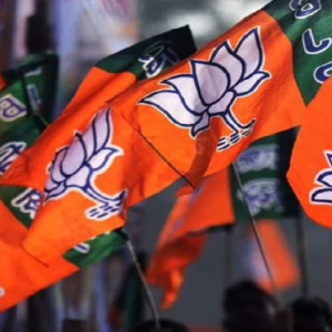 ফের ‘দলবদলু’ প্রার্থী শিখা, বিক্ষোভে ফেটে পড়লেন বিজেপির আদি নেতা! বড় ভাঙনের মুখে পদ্ম শিবির?