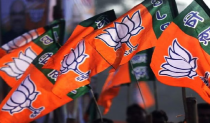 ফের ‘দলবদলু’ প্রার্থী শিখা, বিক্ষোভে ফেটে পড়লেন বিজেপির আদি নেতা! বড় ভাঙনের মুখে পদ্ম শিবির?