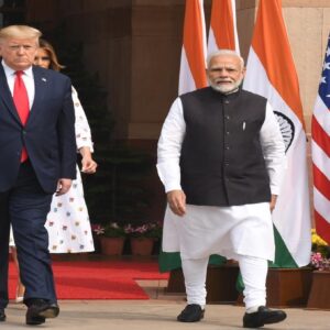 ট্রাম্পের ফোনে মোদির ‘মাস্টারস্ট্রোক’! কয়েক মিনিটের কথোপকথনে হরমুজ নিয়ে কী কথা হলো?