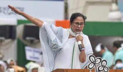 বড় খবর: মনোনয়ন জমার আগেই ২৫টি লাভজনক পদ ছাড়লেন মুখ্যমন্ত্রী! নেপথ্যে কি বড় কোনো চাল?