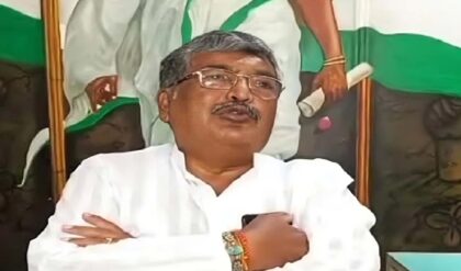 “ভোটারদের আঙুলে নজর রাখুন”-TMC নেতা অসিতের নিদান! জেনেনিন কেন?