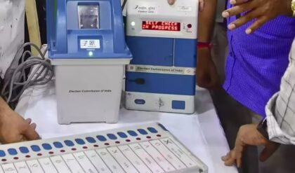 নওশাদ বনাম শওকত: ভাঙড়ে প্রার্থীর লম্বা লাইন! ইতিহাস গড়তে চলেছে এই বিধানসভা কেন্দ্র