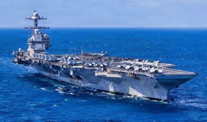 ৫০ বছরে দীর্ঘতম সফর! ইতিহাস গড়ল মার্কিন সুপার-শিপ, তবে কেন প্রেসিডেন্ট ট্রাম্পের ওপর চটলেন মার্কিন সিনেটর?