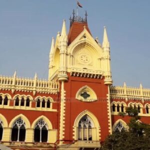 তালিকায় নেই নাম, হাতছাড়া হবে ভোট? সুপ্রিম কোর্টের নির্দেশের মাঝেই হাইকোর্টে লড়ছেন খোদ আইনজীবী!