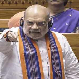 “সব তৈরি, শুধু ফটোকপি করার সময় দিন!”-সংসদে শাহের ঝোড়ো ব্যাটিংয়ে রক্ষণাত্মক বিরোধী শিবির