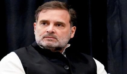 রাহুল গান্ধীর বিরুদ্ধে বড় অ্যাকশন! দ্বৈত নাগরিকত্ব মামলায় FIR-এর নির্দেশ আদালতের? তোলপাড় দেশ