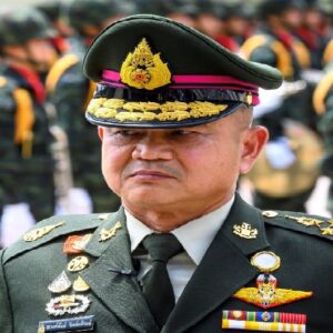 ‘স্ত্রীকে নিয়ে ক্লান্ত হলে চলে আসুন’,-রয়্যাল থাই আর্মির বিজ্ঞাপনে শোরগোল, জেনেনিন কেন?