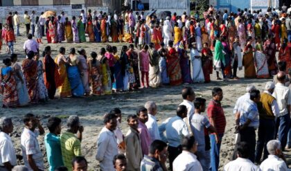 ১০০ মিটারে আর কেউ ঢুকতে পারবে না? ভোটারদের জন্য থাকছে কী কী সুবিধা?