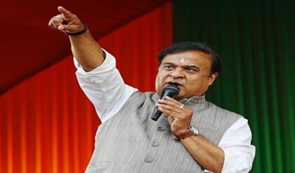 “ঈশ্বরের চেয়ে মোদী-শাহের নাম বেশি জপেন মমতা!” উত্তরবঙ্গে আগুন ঝরানো বক্তৃতায় বিস্ফোরক হিমন্ত বিশ্ব শর্মা