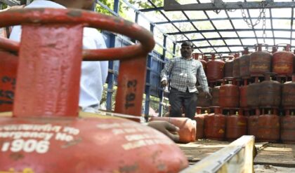 ১২,৫০০ কোটি টাকা বিনিয়োগ! ঝঁাসি থেকে গোয়া—গ্যাস সরবরাহে বিপ্লব আনতে চলেছে মোদী সরকার