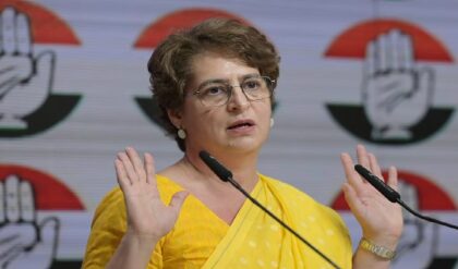 আসন পুনর্বিন্যাসে ‘ষড়যন্ত্র’, মহিলা সংরক্ষণ নিয়ে বিজেপিকে চরম হুঁশিয়ারি প্রিয়াঙ্কা গান্ধীর!