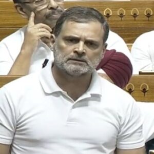 মহিলা বিলের জেরে লঙ্কাকাণ্ড! হেমা মালিনী থেকে বাঁশুরি— রাজপথে বিজেপির হেভিওয়েটরা, চলল জলকামান