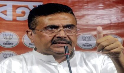 ভোটের মুখে নন্দীগ্রামে প্রতিশ্রুতির বন্যা! কৃষক ও মহিলাদের জন্য ‘একগুচ্ছ উপহার’ শুভেন্দু অধিকারীর