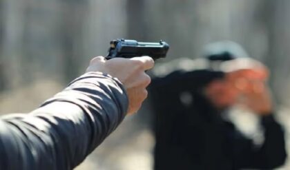 গুরুদ্বার থেকে বেরোতেই ১০ রাউন্ড গুলি! দুই ভারতীয়কে ‘খুন’ করে চম্পট আততায়ী, শিউরে ওঠার মতো ঘটনা।