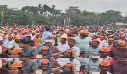 লক্ষ্মীর ভাণ্ডারকে টেক্কা দিতে ‘অন্নপূর্ণা ভাণ্ডার’! বাংলায় বিজেপি জিতলে মাসে ৩০০০? হিমন্তের মাস্টারস্ট্রোকে তোলপাড়