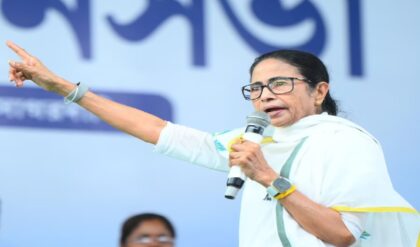 হাতের বাইরে ক্ষমতা, তাই কি মিথ্যে বলছেন প্রধানমন্ত্রী? মমতার তূণমূল পরিসংখ্যানে ধুয়ে গেল মোদির আক্রমণ!