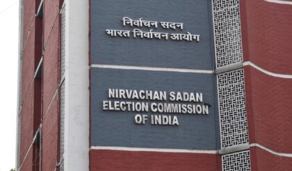 মহিলা ভোটার কমছে বাংলায়? কমিশনের নয়া তথ্যে চাঞ্চল্য! ভোটের মুখে ৬ কোটির বেশি ভোটারের ভাগ্য নির্ধারণ!