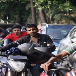 ১০ টাকা কেজি মুরগি থেকে যাতায়াত ভাড়া—তেলের ছোঁয়ায় সব মহার্ঘ্য! রান্নার গ্যাসের পর এবার কি বিদ্যুতের পালা?