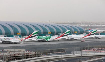 ভুললেই বিপদ! সামান্য একটি ফোনের জন্য এয়ারপোর্টে আটক মার্কিন নাগরিক; আপনিও কি একই ভুল করছেন?