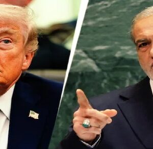 যুদ্ধ থামুক কিন্তু মাথা নত নয়! ‘মর্যাদার সঙ্গে’ শান্তির প্রস্তাব ইরানের; তবে কি পিছু হটছে তেহরান?
