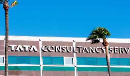 অফিস না কি নরক? টিসিএস-এ তরুণী কর্মীকে জাপ্টে ধরত সহকর্মী! সামনে এল নাসিক কাণ্ডের হাড়হিম করা তথ্য