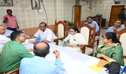 ব্যবসায়ী মিরাজ শাহের বাড়িতে বিদেশি সোনার পাহাড়! ৮.০৮ কেজি সোনা উদ্ধার ঘিরে তুঙ্গে রাজনৈতিক সংঘাত