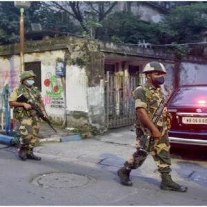 ১৫২ আসনে ৪১ হাজার পুলিশ আর ২ লক্ষ জওয়ান! প্রথম দফার ভোটে নজিরবিহীন নিরাপত্তার ছক কমিশনের