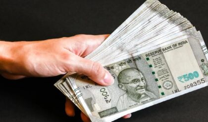 বেতন নিয়ে বড় ধামাকা! মাসের মাঝপথেই অ্যাকাউন্টে ঢুকবে টাকা, কর্মীদের মুখে হাসি ফোটাচ্ছে সরকার