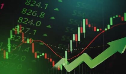 এক বছরেই ১০০% রিটার্ন? অন্ধভাবে নয়, ‘স্মার্ট মানি’ চেনার এই ফর্মুলা বদলে দিতে পারে আপনার ভাগ্য!