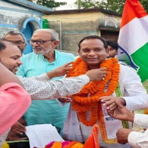 রতুয়ায় কংগ্রেসের বড় জয়! আইনি লড়াই জিতে মনোনয়ন পেশ মোত্তাকিন আলমের, কমিশনের বিরুদ্ধে বিস্ফোরক অভিযোগ