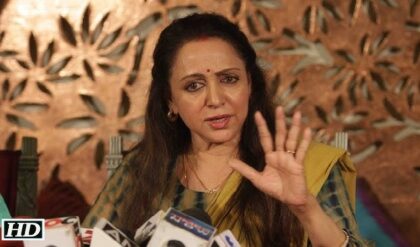 “কলকাতায় আমাকে ঢুকতে দেওয়া হয় না!” ড্রিম গার্লের বিস্ফোরক অভিযোগে তোলপাড় সংসদ