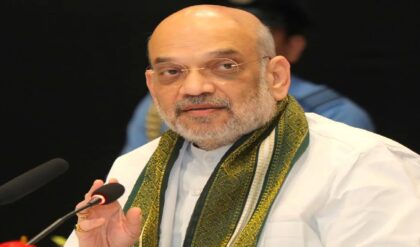 শাহের ‘শাহি-বিক্রম’: বাংলা-অসম-ত্রিপুরা থেকে সাফ হবে অনুপ্রবেশকারী! রাহুল-হিমন্ত দ্বন্দ্বে ঘি ঢাললেন স্বরাষ্ট্রমন্ত্রী শাহের ‘শাহি-বিক্রম’: বাংলা-অসম-ত্রিপুরা থেকে সাফ হবে অনুপ্রবেশকারী! রাহুল-হিমন্ত দ্বন্দ্বে ঘি ঢাললেন স্বরাষ্ট্রমন্ত্রী