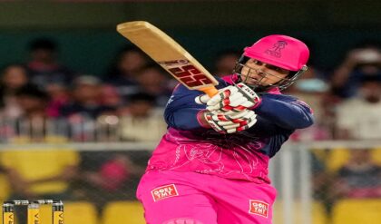 “বুমরাহ-বোল্টকে শাসন ১৫ বছরের বৈভবের!”-বুমরার প্রথম বলেই ছক্কা, দেখুন ভিডিও