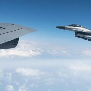 ভেস্তে যাবে যুদ্ধবিরতি? হিজবুল্লাহর শীর্ষ নেতার পরিবারের সদস্যকে নিকেশ করল IDF, রণক্ষেত্র লেবানন ভেস্তে যাবে যুদ্ধবিরতি? হিজবুল্লাহর শীর্ষ নেতার পরিবারের সদস্যকে নিকেশ করল IDF, রণক্ষেত্র লেবানন