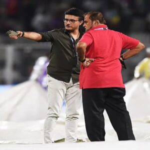 নাইটদের ‘হোম গ্রাউন্ড’ বাঁচাতে বিনিদ্র রজনী কাটছে এই ব্যক্তির! ইডেন নিয়ে কেন এত আবেগপ্রবণ সুজন মুখোপাধ্যায়? নাইটদের ‘হোম গ্রাউন্ড’ বাঁচাতে বিনিদ্র রজনী কাটছে এই ব্যক্তির! ইডেন নিয়ে কেন এত আবেগপ্রবণ সুজন মুখোপাধ্যায়?